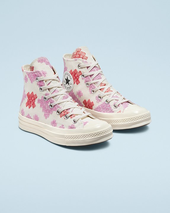 Pink Converse Festival Broderie Chuck 70 High Top | A87157R