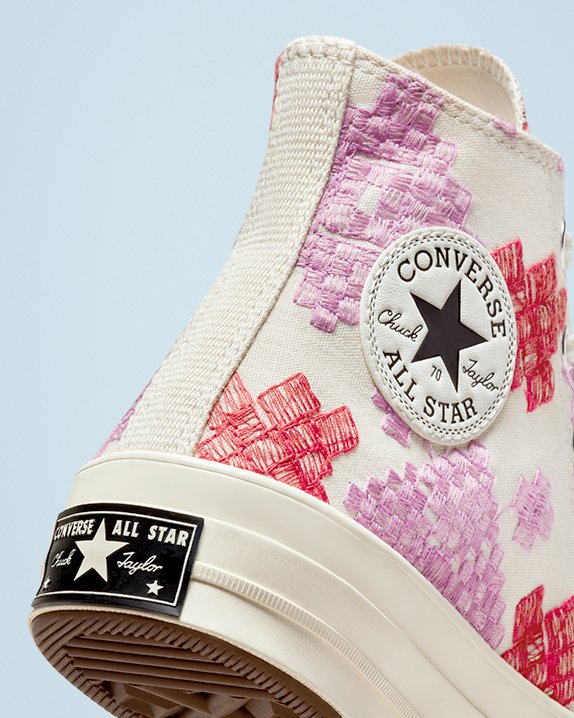 Pink Converse Festival Broderie Chuck 70 High Top | A87157R