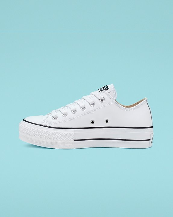 White Converse Chuck Taylor All Star Platform Leather Low Top | A50275O