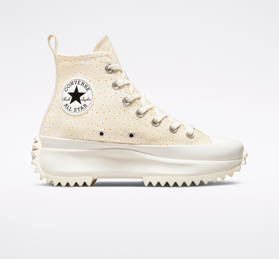 White Converse Run Star Hike Platform Daisy | A33002B