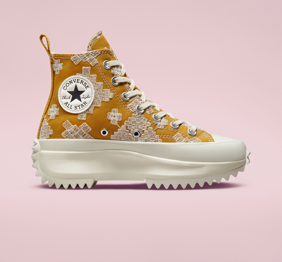 Yellow Converse Run Star Hike Platform Tonal Embroidery | A67685U